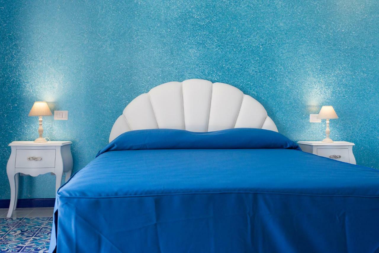 Odysseus Hotel ลีปารี ภายนอก รูปภาพ