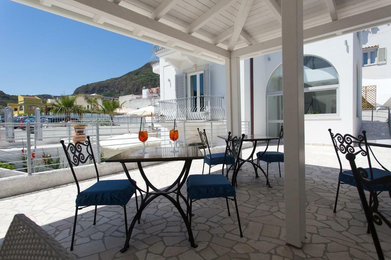 Odysseus Hotel ลีปารี ภายนอก รูปภาพ