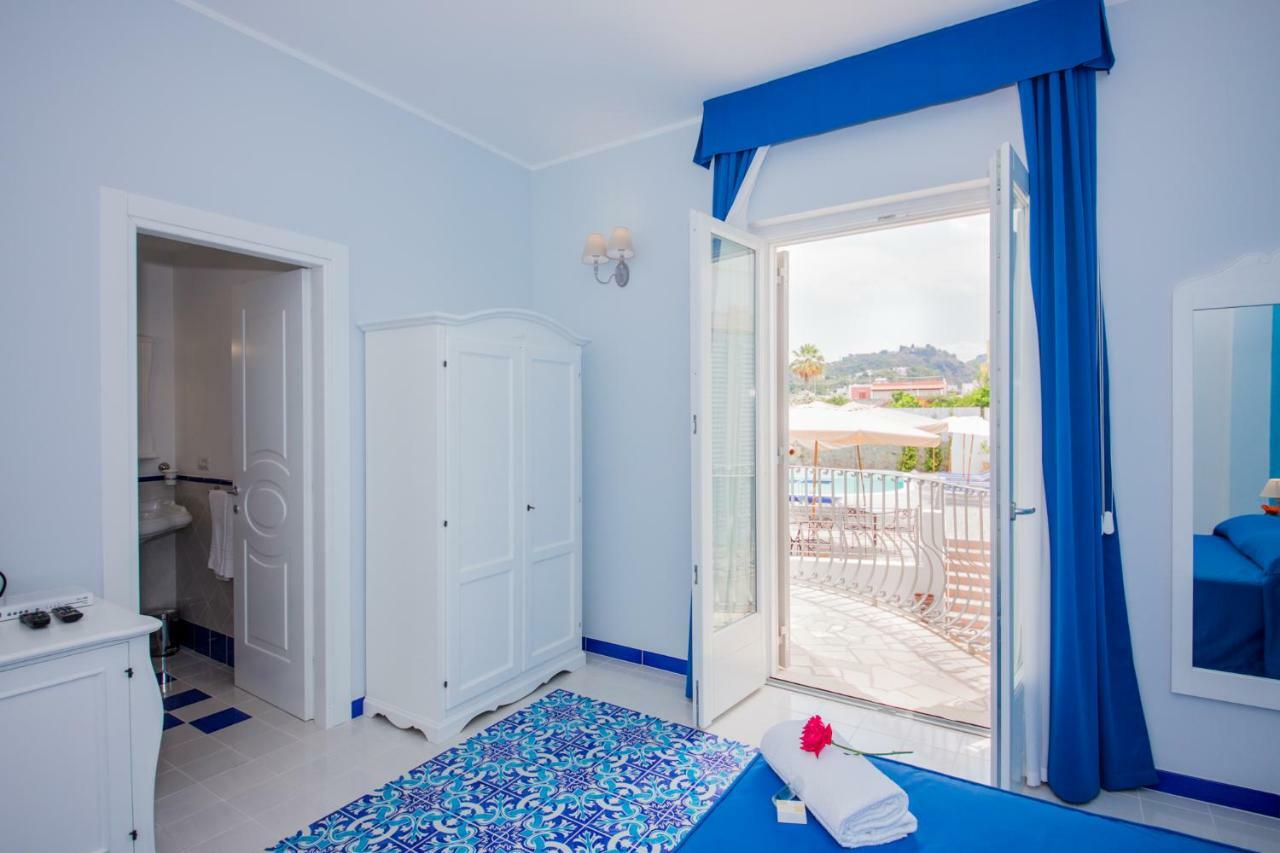 Odysseus Hotel ลีปารี ภายนอก รูปภาพ