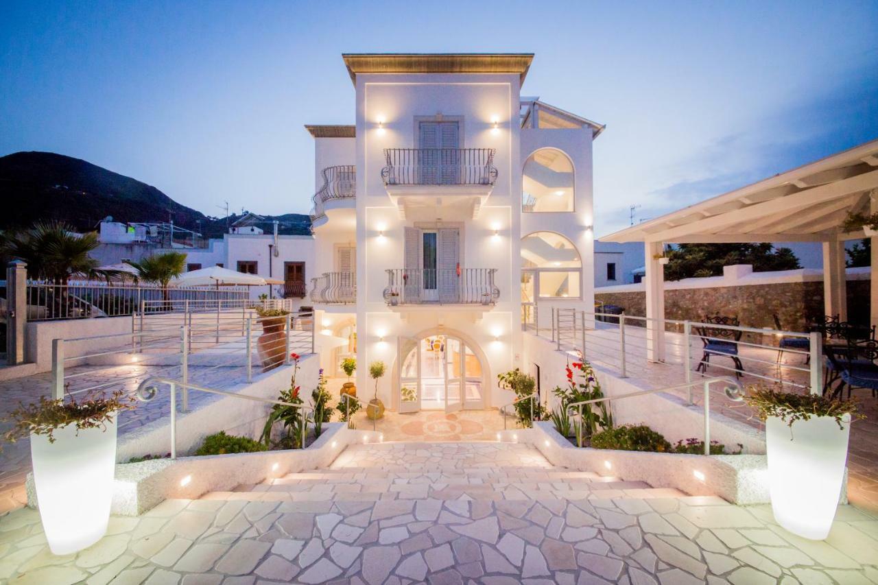 Odysseus Hotel ลีปารี ภายนอก รูปภาพ